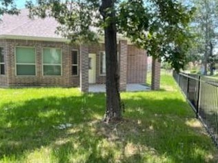 58 La Costa Dr, Montgomery TX 77356-5358 exterior