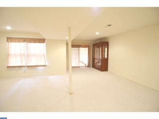 218 Fountayne Ln, Trenton NJ  08648-2677 exterior