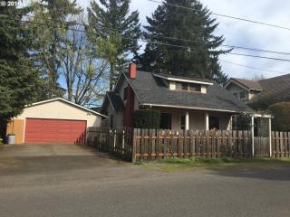 4550 109th Ave, Portland OR  97220-2661 exterior