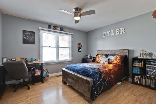 1003 Whitehall Way, Bull Valley IL 60014-1810 exterior