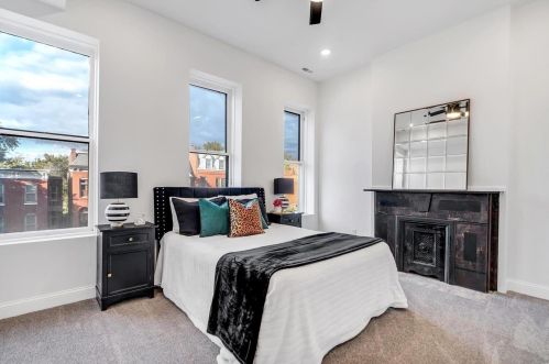 2646 Russell Blvd, Saint Louis MO 63104-2608 exterior