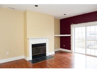 26 Mattoon St, Springfield MA  01105-1716 exterior