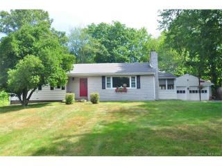 332 Highland Ave, Wallingford CT  06492-5606 exterior