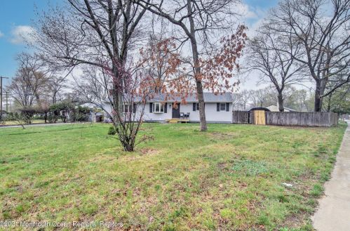 29 Chain Blvd, Berkeley Township NJ  08721-1907 exterior