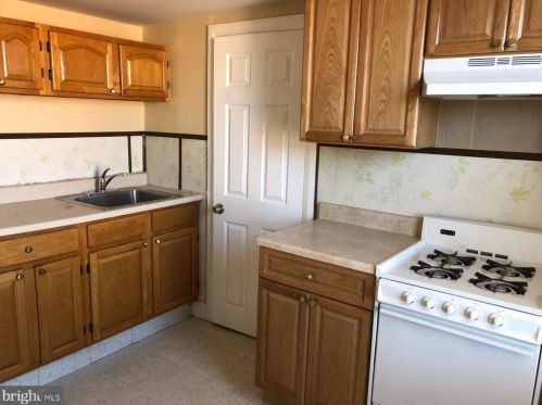 500 Franklin St, Chester PA 19013-4325 exterior