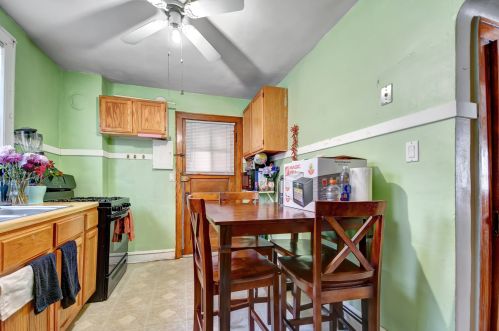 6037 Kenneth Ave, Chicago IL 60652-1108 exterior