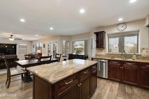 14029 29 St, Phoenix AZ 85032-3726 exterior