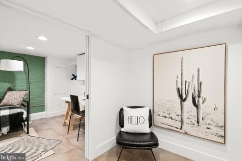 761 Hobart Pl, Washington DC 20001-3811 exterior