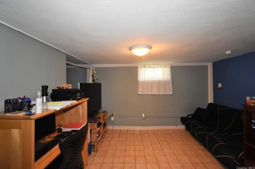 244 Smt Ave, Mount Vernon NY 10550-1560 exterior