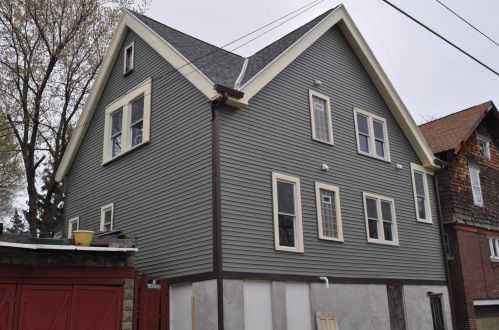 2607 Palmer St, Milwaukee WI 53212-2833 exterior