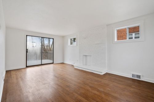 1307 Jefferson Heights Rd, Pittsburgh PA  15235-4807 exterior