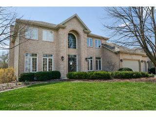 2529 Legacy Dr, Aurora IL  60502-6948 exterior