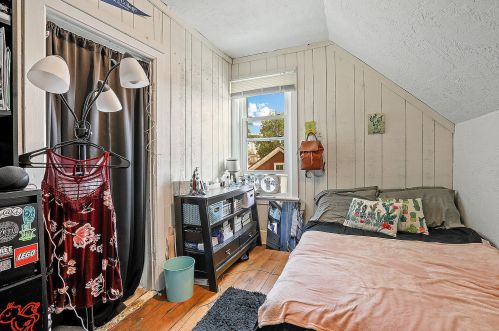 719 18th St, Manitowoc WI 54220-3131 exterior