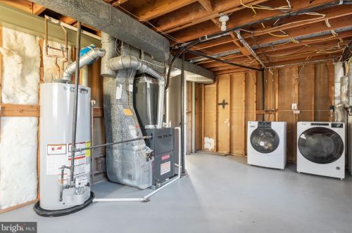 4228 Corcoran St, Alexandria VA 22309-1311 exterior