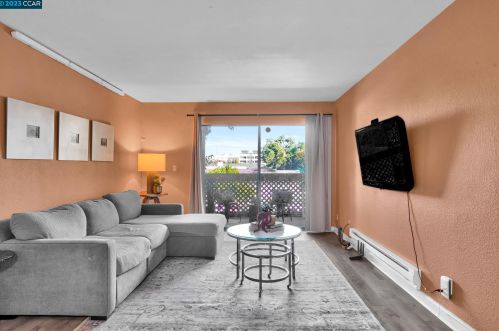 710 Teatree Ct, San Jose CA 95128-4725 exterior