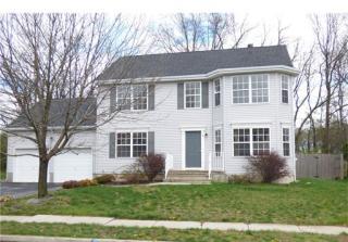 9 Ginger Dr, Edison NJ  08837-3081 exterior