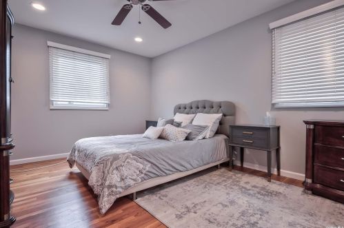 4 Inwood Pl, Huntington Station NY 11747-1519 exterior