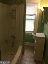 7200 Carroll Ave, Silver Spring MD  20912-4642 exterior