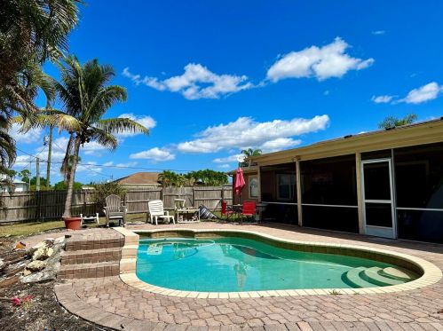 2502 Abate St, Fort Pierce, FL 34953-2558