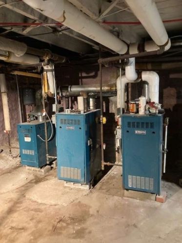 26 Catharine St, Worcester MA 01605-2741 exterior