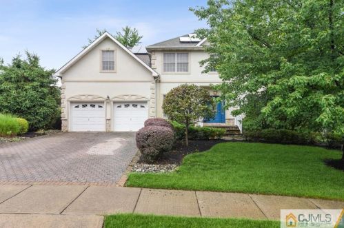 26 Melbloum Ln, Edison, NJ 08837-2781