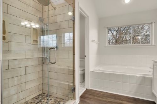 1715 Vlg Ct, Bull Valley IL 60014-2010 exterior