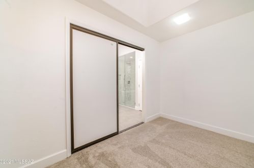 5860 Bright Star Dr, Tucson AZ  85718-3429 exterior