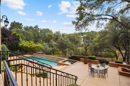 6069 Aldea Dr, Folsom CA 95762-7717 exterior