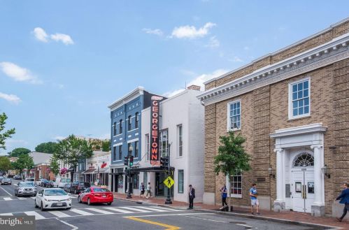 2320 Wisconsin Ave, Washington DC  20007-1856 exterior