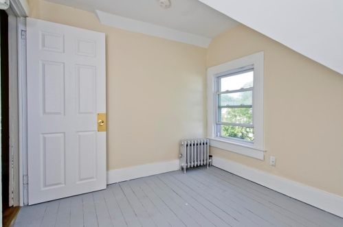 61 Euclid Ave, Springfield MA 01108-1725 exterior