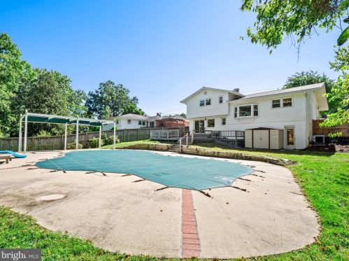 11839 Enid Dr, Rockville MD 20854-3454 exterior