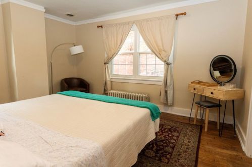 109 Race St, Pittsburgh PA  15218-1337 exterior