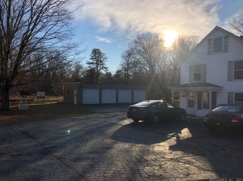 19 Cady St, Killingly, CT 06239-3707