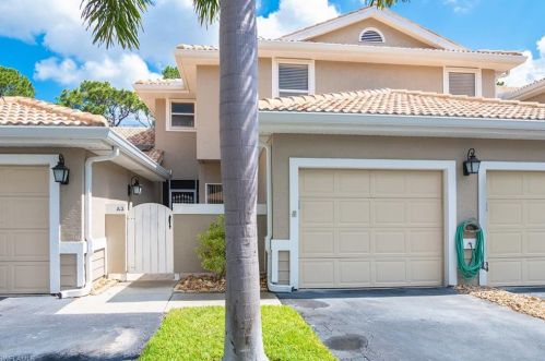 411 Emerald Bay Cir, Naples, FL 34110-8681