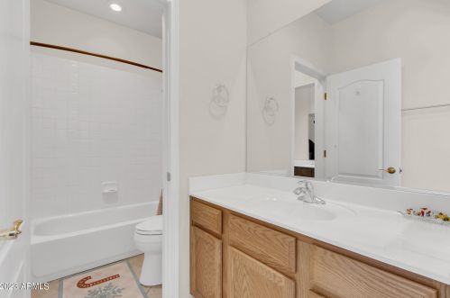 2441 Thompson Way, Chandler AZ 85286-8436 exterior