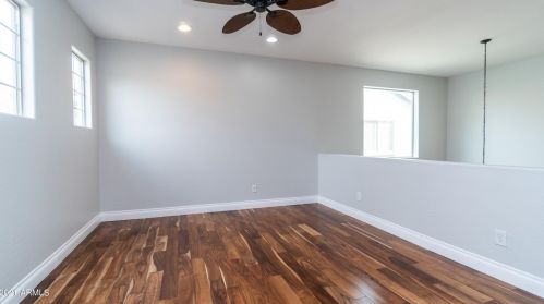 27626 18th Dr, Phoenix AZ  85085-5325 exterior