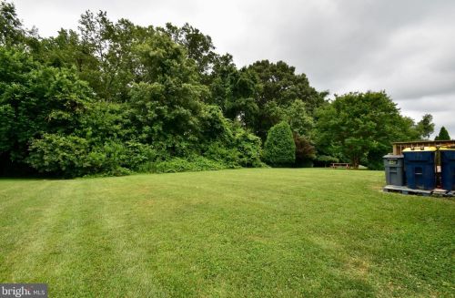 336 Schafer Blvd, New Castle DE 19720-8857 exterior