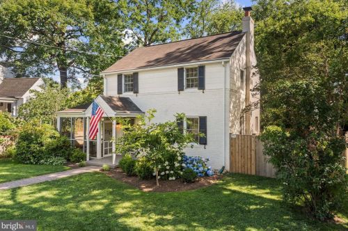 308 Normandy Dr, Silver Spring, MD 20901-3117