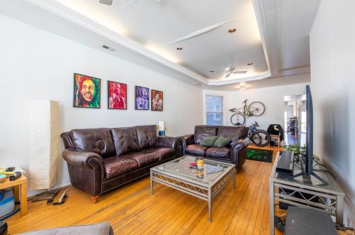 1442 Kedzie Ave, Chicago IL 60629-3532 exterior