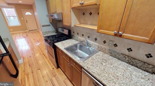 204 Q St, Washington DC  20002-2365 exterior