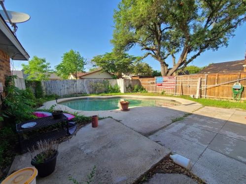 5208 Pruitt Dr, Frisco TX 75056-1204 exterior