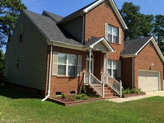 2004 Meta Pointe Ct, Chesapeake, VA 23323-5820