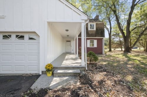 730 Wingate Dr, Bridgewater, NJ 08807-1609