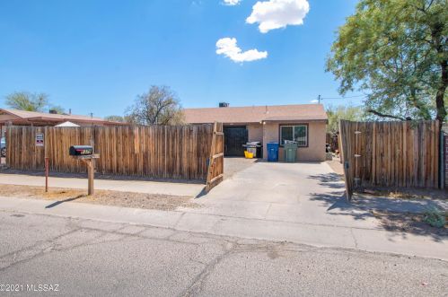 1379 El Rio Dr, Tucson, AZ 85745-2019