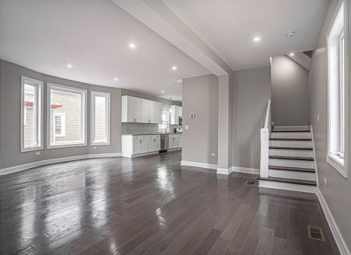 518 6 Ave, Broadview IL 60153-1149 exterior