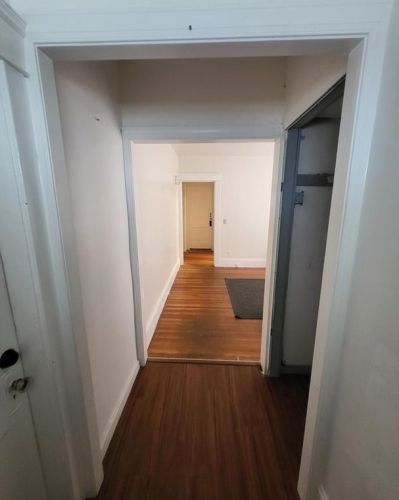 77 Clarence St, Providence RI 02909-3504 exterior