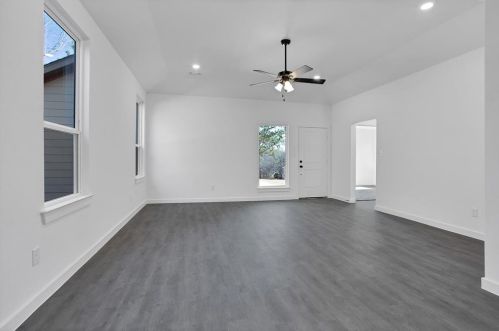 1483 Cathey Dr, Denison TX  75020-4564 exterior