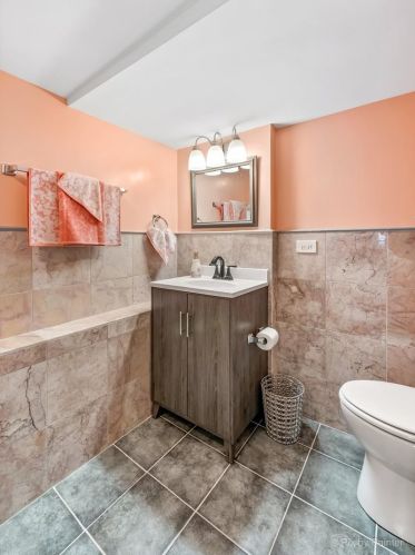 3241 Osceola Ave, Chicago IL  60634-3334 exterior