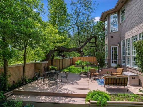 3900 Dominion Cv, Austin TX 78759-7300 exterior