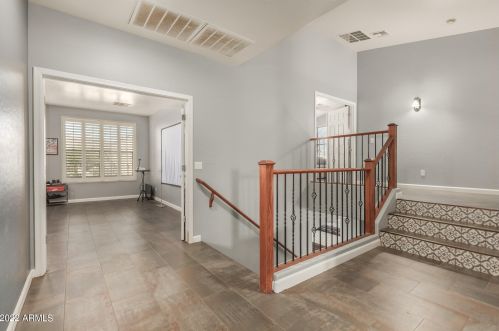 2122 Apache Rain Rd, Phoenix AZ  85085-5084 exterior